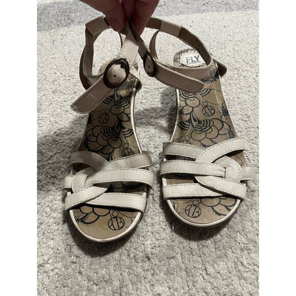 Fly London Sandals Ankle Strap Women's Size EU 41 US 10-10.5 White P141552015 - Picture 5 of 12
